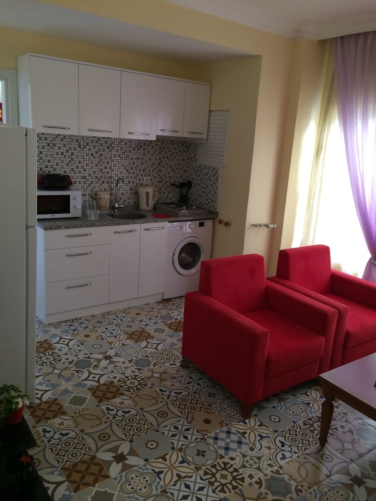 Turkish Apart Hotel