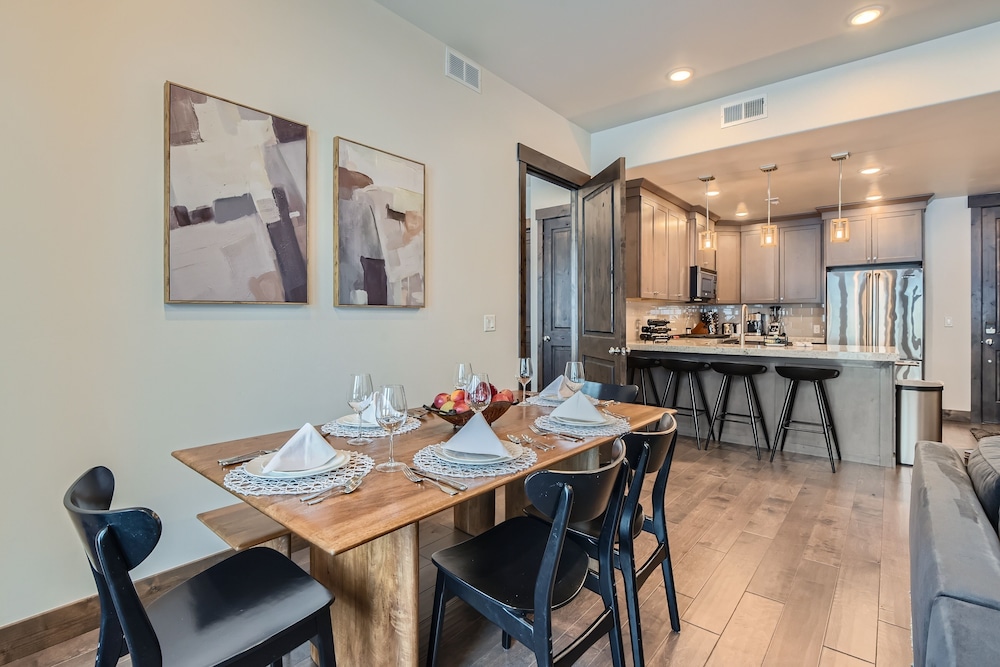 Park City Ski Resort Gems - Stunning Vacation Lodging