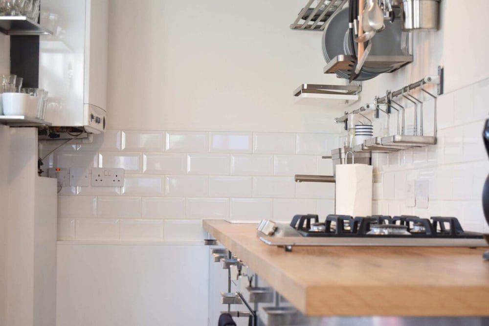 Airy Modern 1 Bed Apartment in Shoreditch