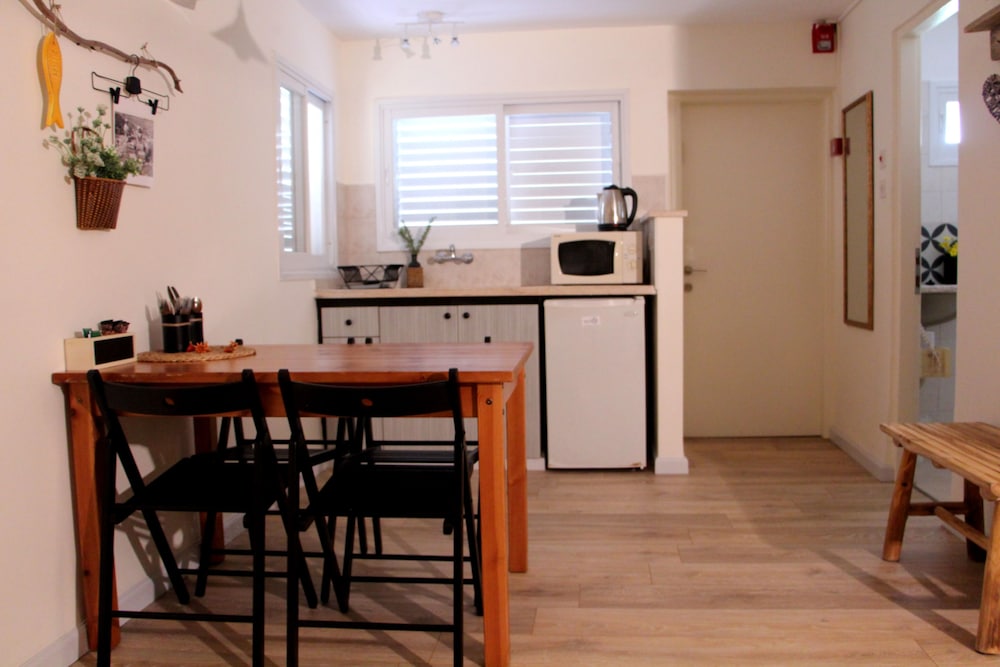 Kibbutz Kfar Masaryk Country Lodging