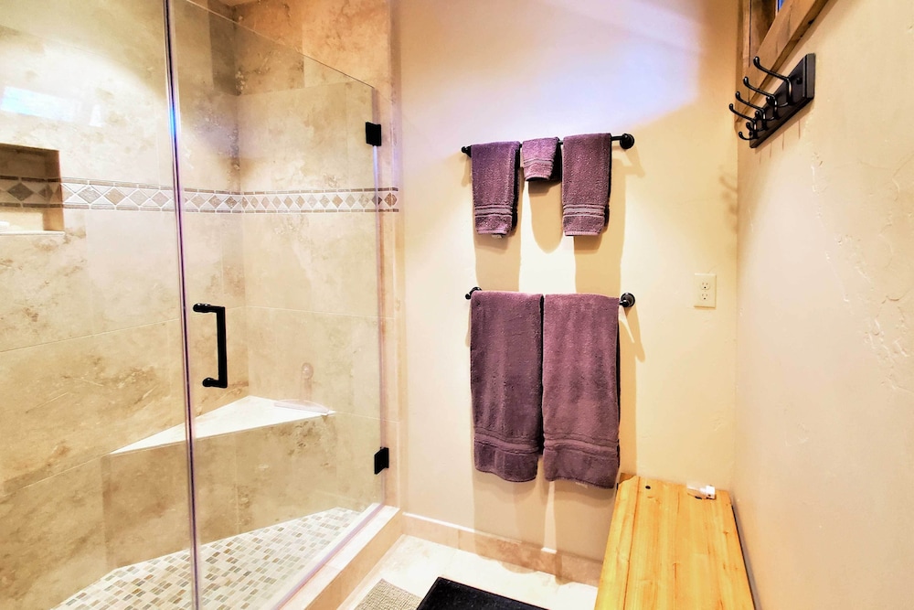 Kings Beach Lodge w/ Hot Tub  Lake Tahoe Views! - Property Image 2