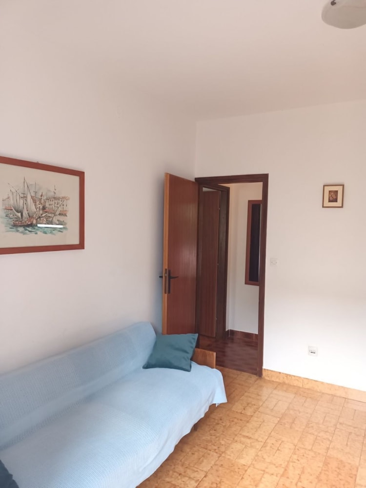 Bor - Cosy & Afordable - A1