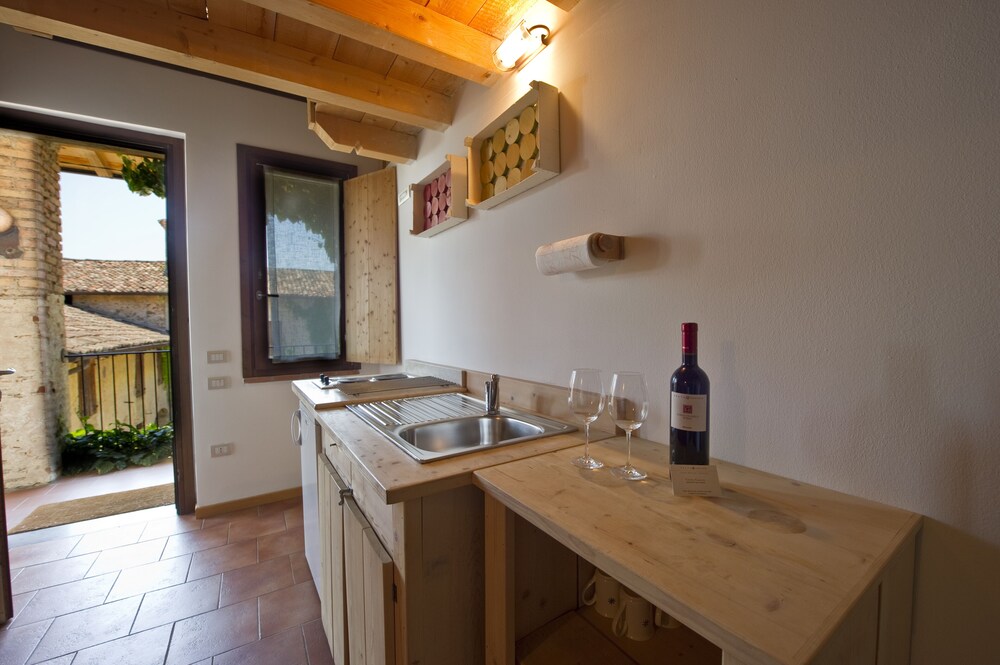 Borgo San Donino - Selva Capuzza photo 2