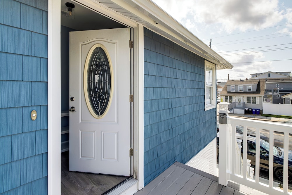 5 Blocks to Wildwood Beach: Family Getaway!