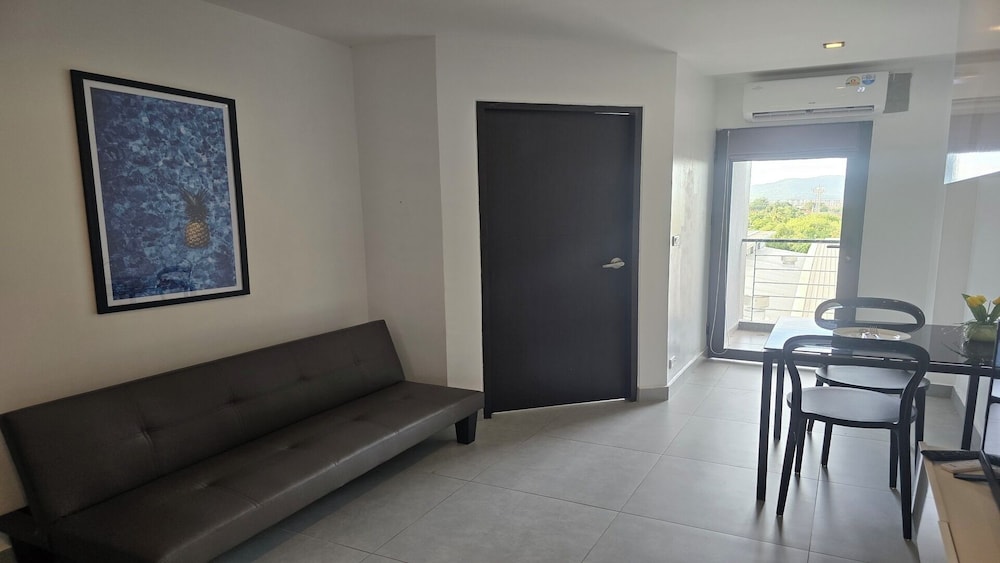 Tranquil Tide 1 BR T1-605