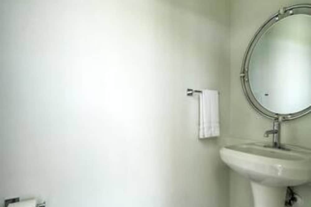 Alright Alright Alright by Avantstay Pool