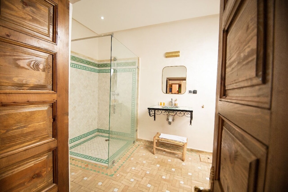 Maison Zomorroda