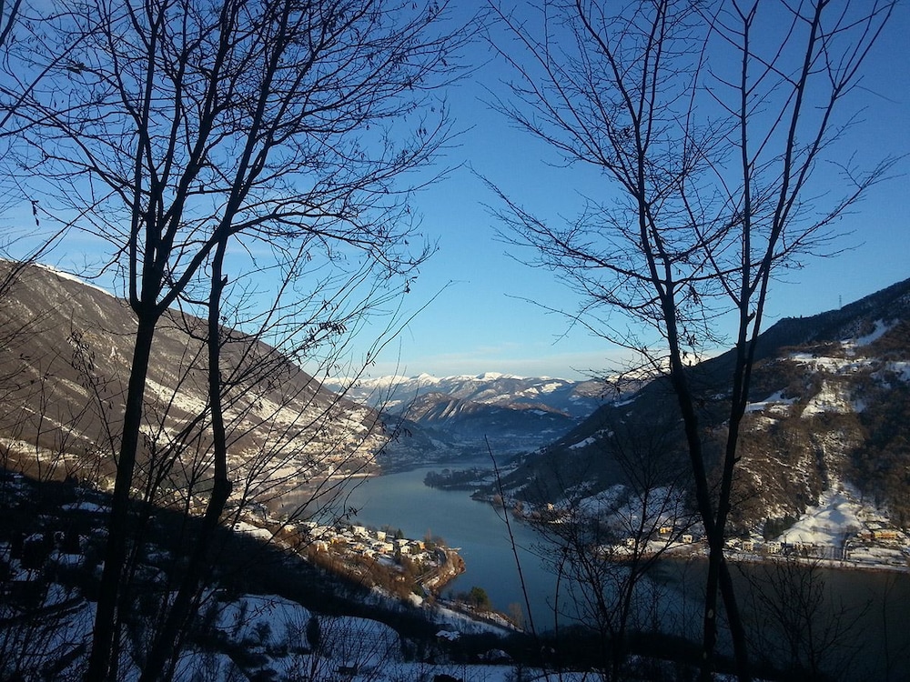 Il Lago Racconta