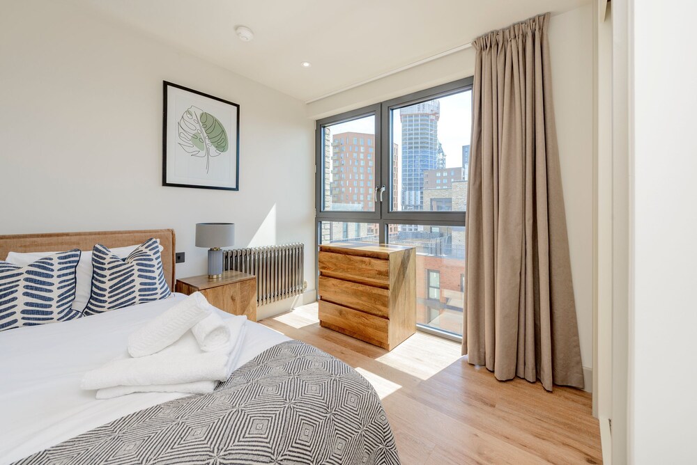 Refined London Haven