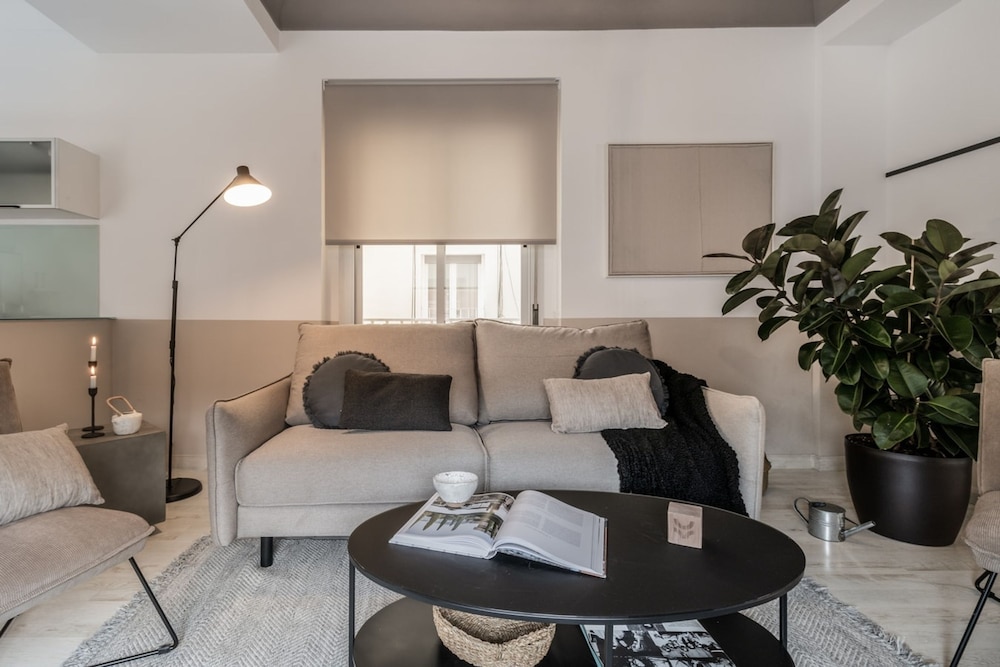 Fisciano - 3 Bedrooms Apartment in Goya