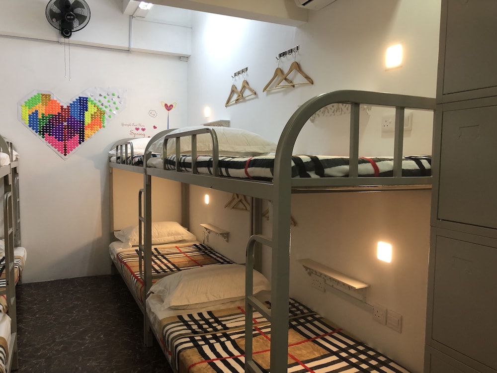 OSS Backpackers Hostel