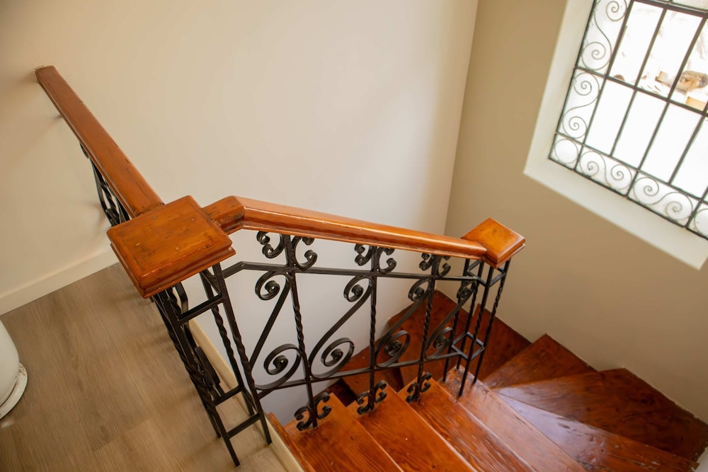 w Impressive 5BR w Terrace in Miraflores