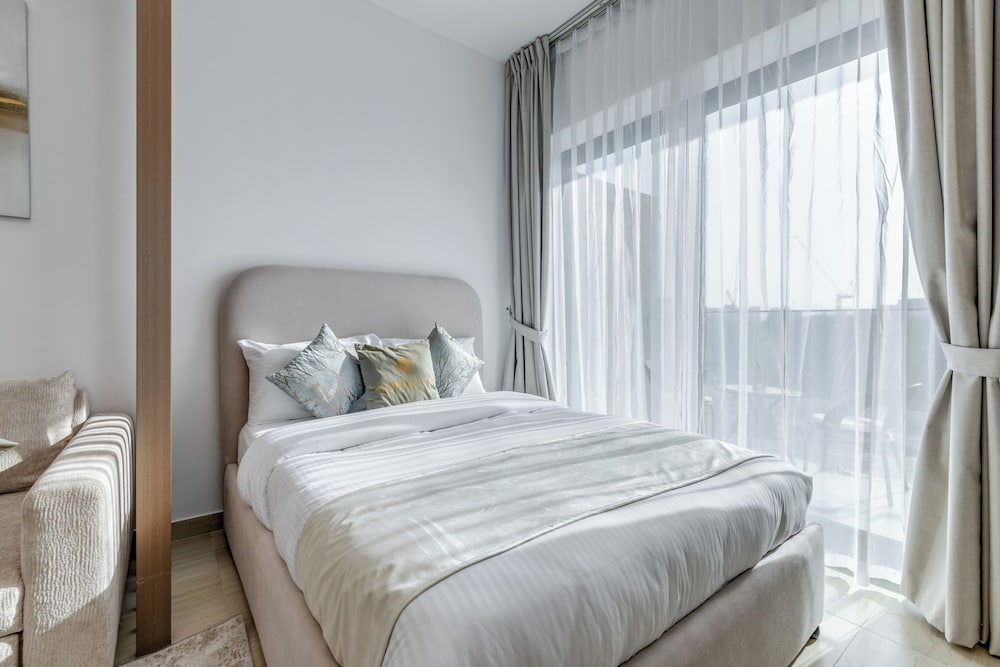 GLOBALSTAY. The Elysee III Apartments