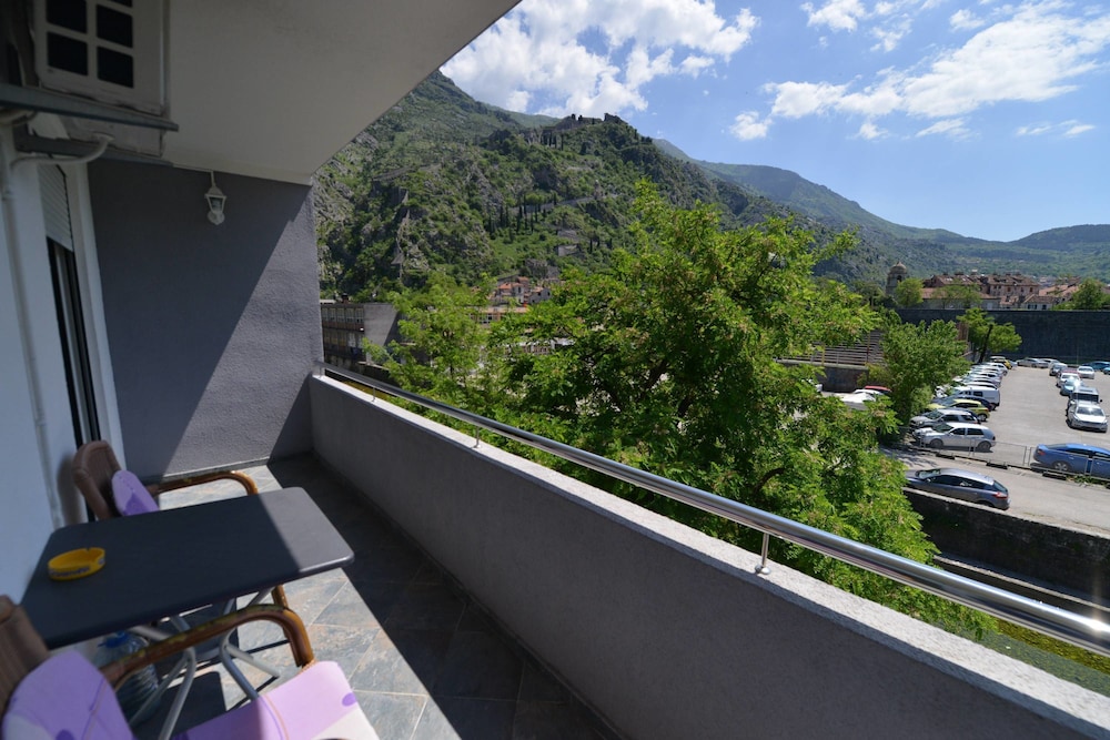 J&P Apartments Kotor