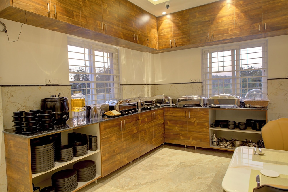 Hotel AeroStay Bangalore Airport