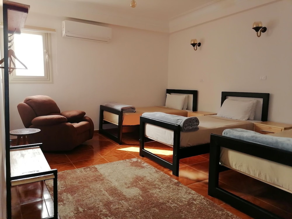 Champollion Hostel