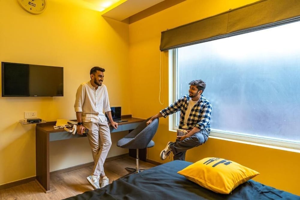 The Hosteller Bangalore, Brigade Road