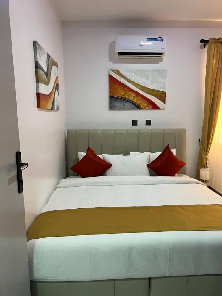 RBZ Apartments