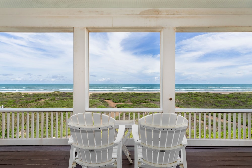 Paradise Found - Private Beachfront House 3 Bedroom Home by RedAwning