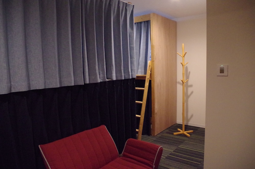 POPTONE the Guest House - Hostel