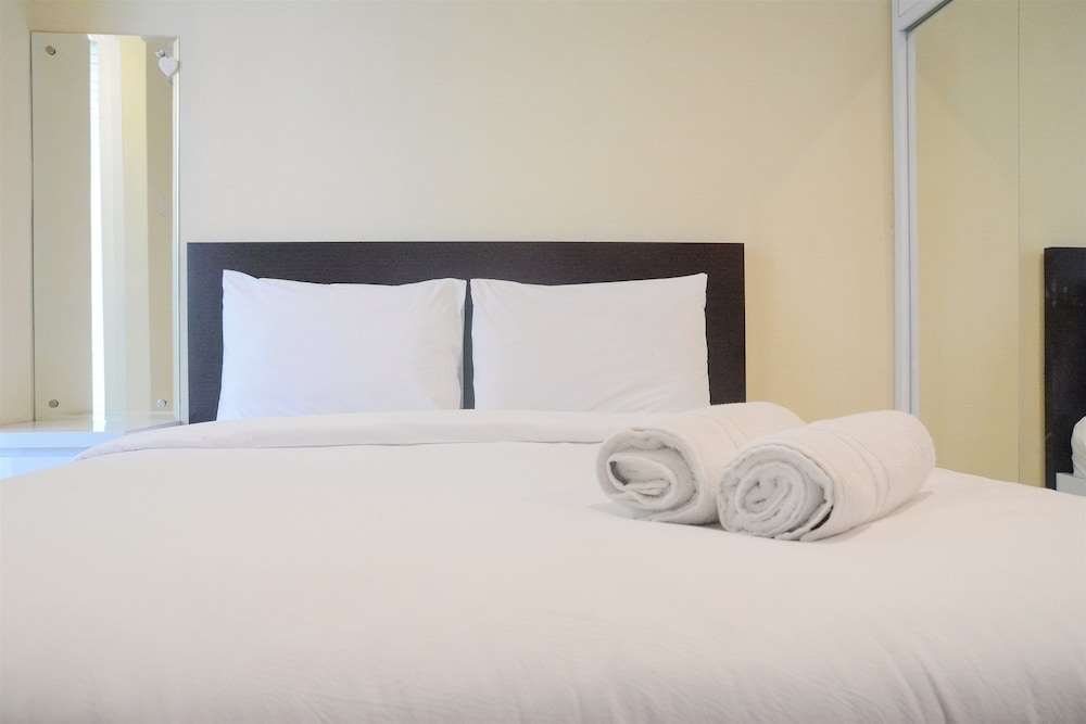 Gorgeous Studio Cinere Bellevue Apartment view 2