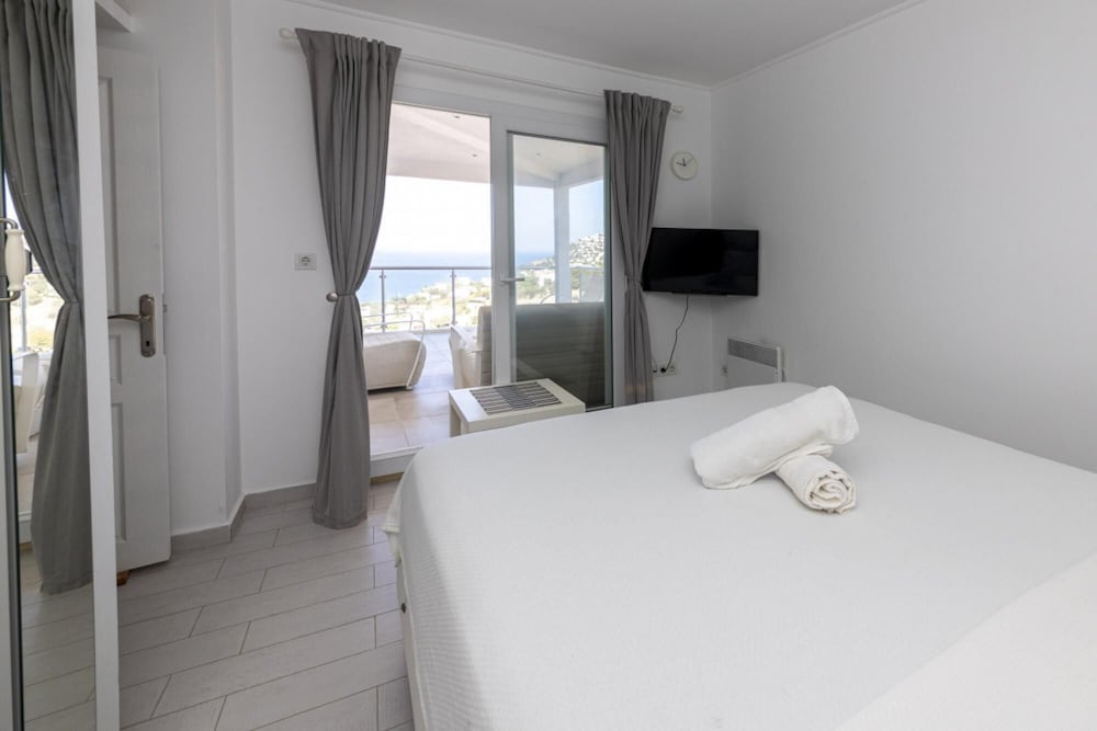 Amazing Duplex House With Sea View in Bodrum view 5