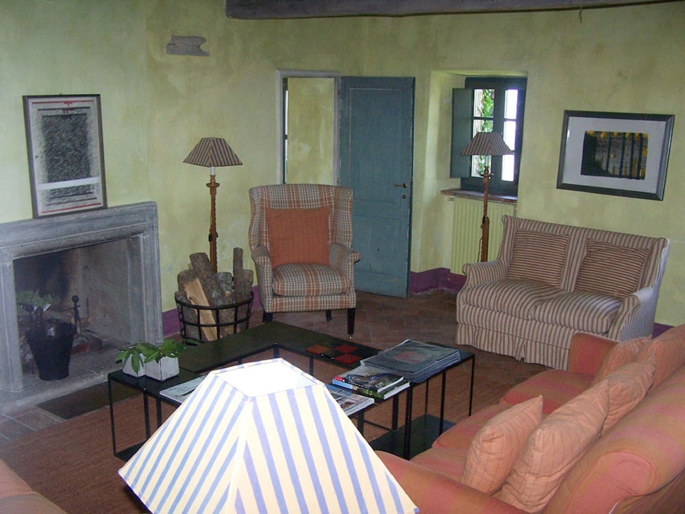 Villa With Pool in Sarteano