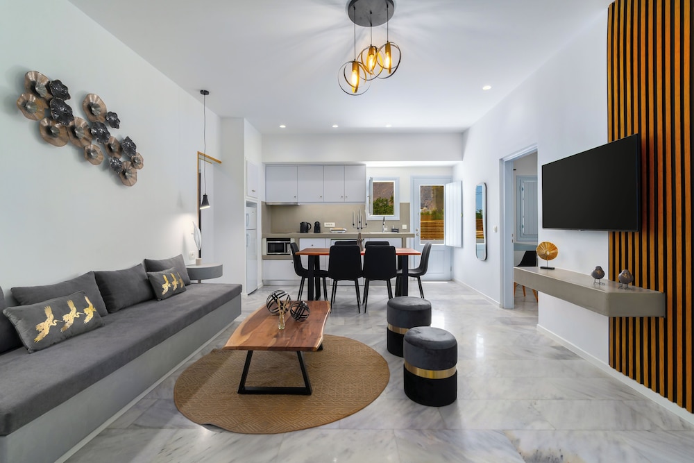Oliva Apartments