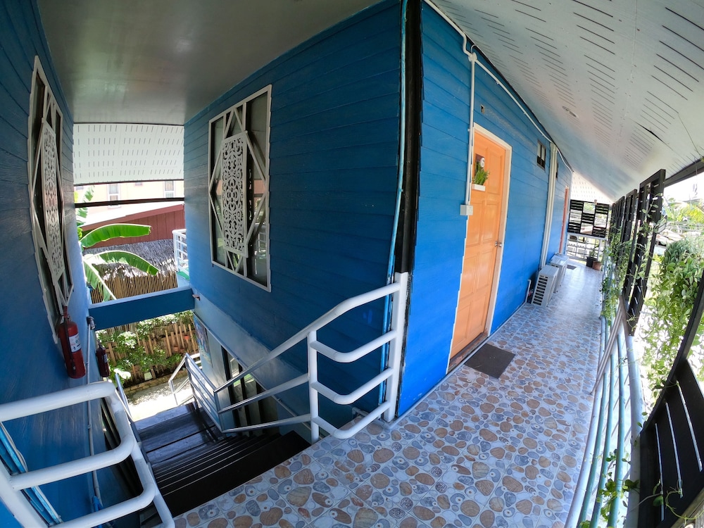 Hotel Baan Artima Mini Resort - Image 1