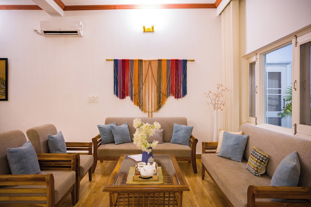 Raha Farms Pet friendly Resort ELIVAAS