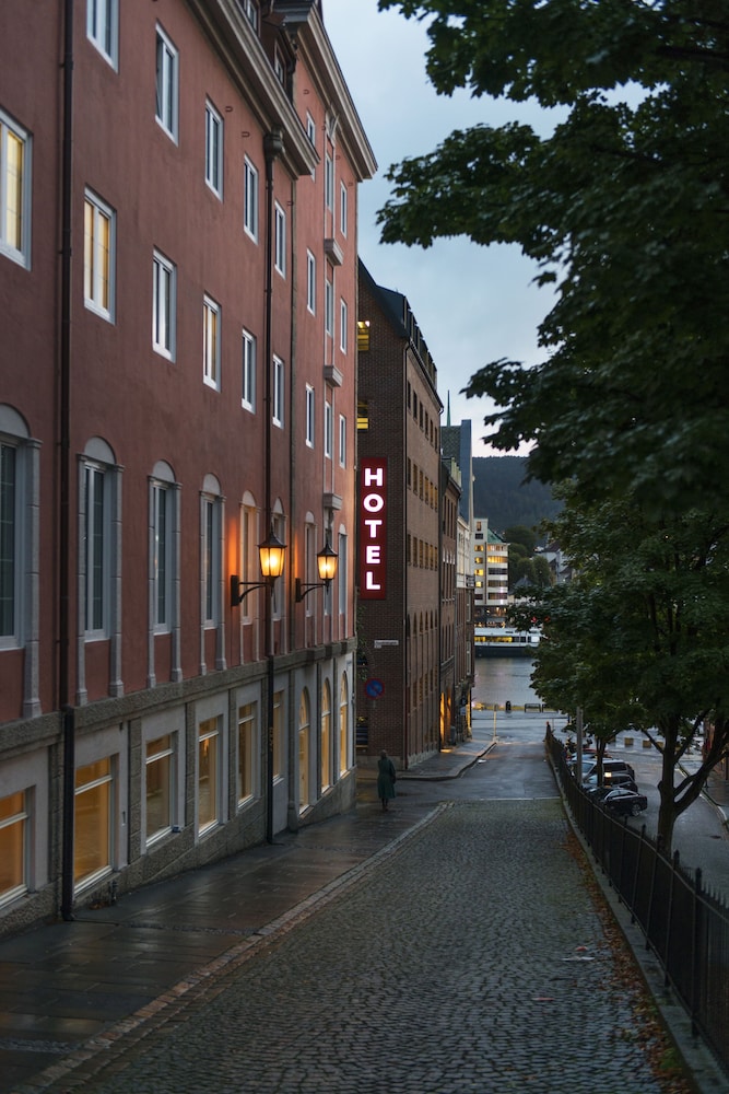 Bergen Vacations - Thon Hotel Rosenkrantz - Property Image 49