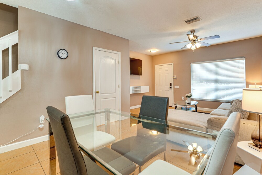 Shop, Golf & More: Family Retreat in Wesley Chapel