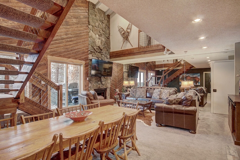CM416 Copper Mtn Inn