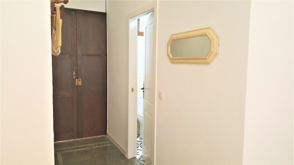 Los Canaritos Guest-House
