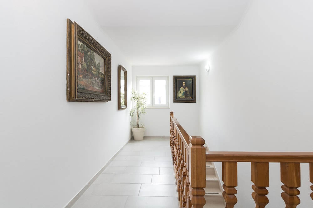 Villa Voinic 3