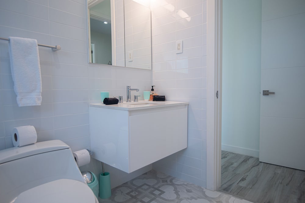 The Cove - Condo Hotel - Perfect Location