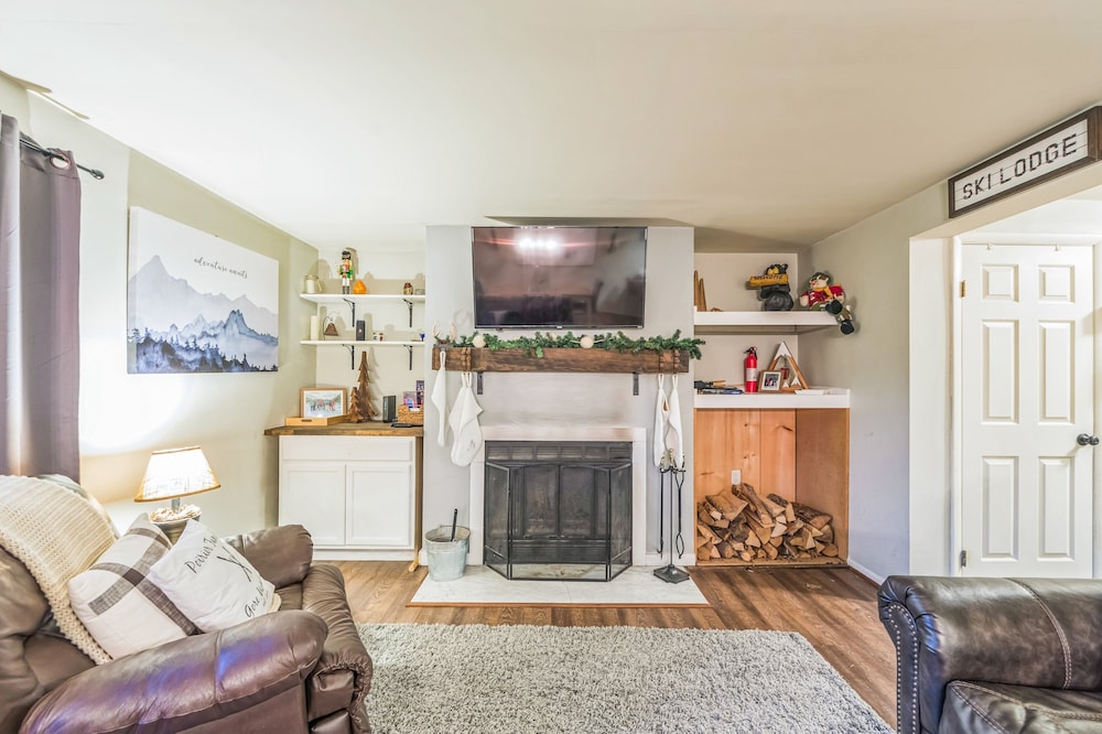 Hedges 7j - Comfortable Mountain Retreat 3 Bedroom Townhouse by The Summit at Gore Mountain
