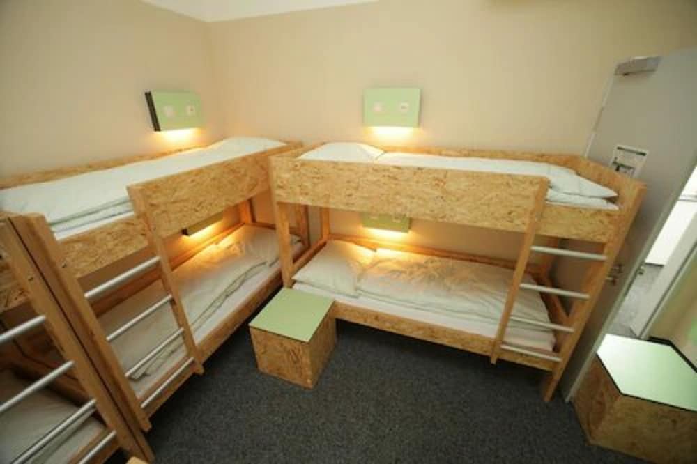 Pathpoint Cologne Backpacker Hostel view 3