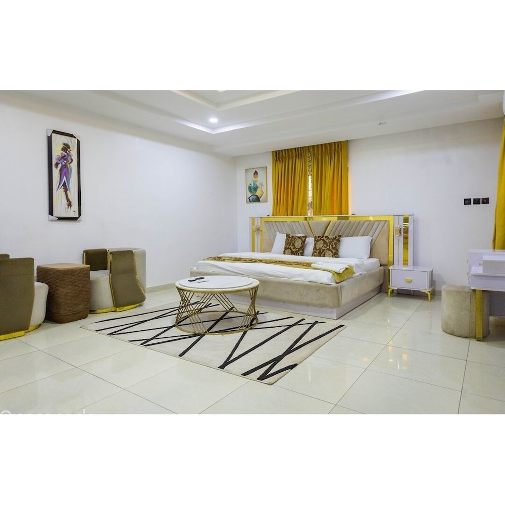 Premium Three Bedroom Apartment - Abuja