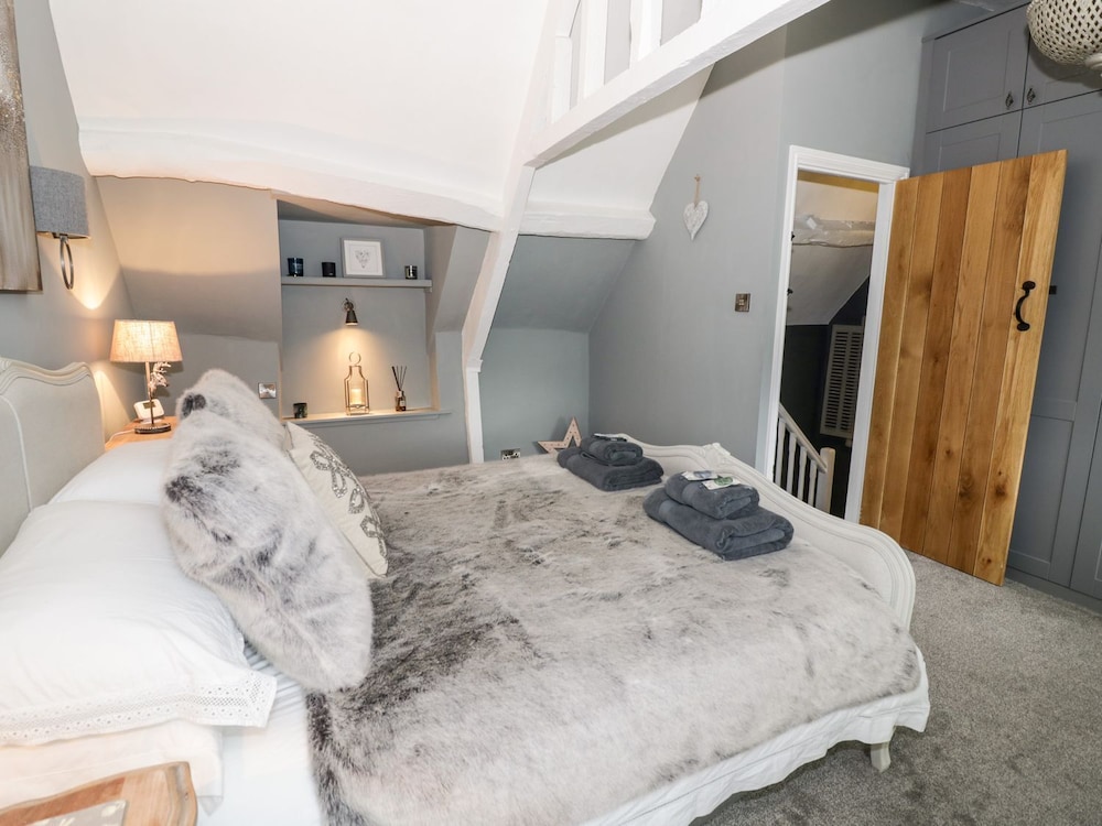 Cotstone Cottage