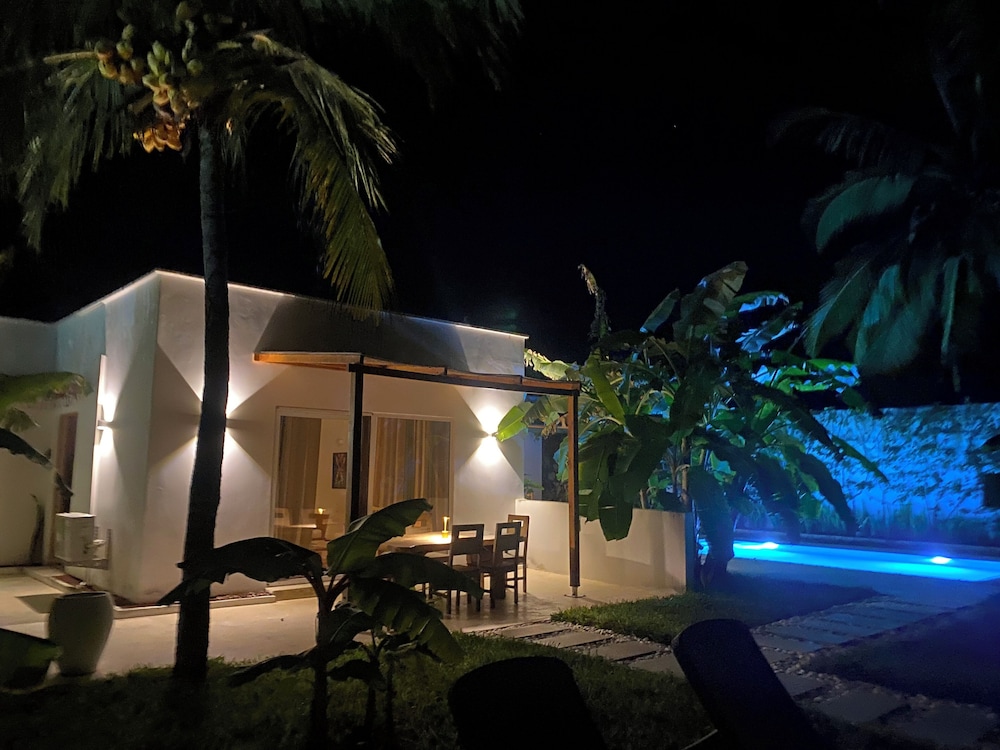 Luxury Lions Villas Zanzibar - with Private Cook&Infinity Pools