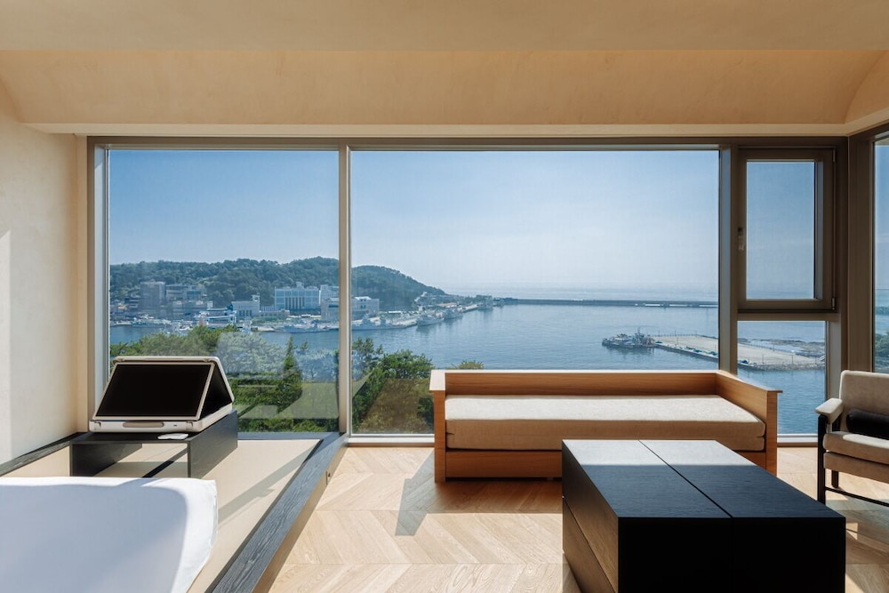 Ije Busan 33