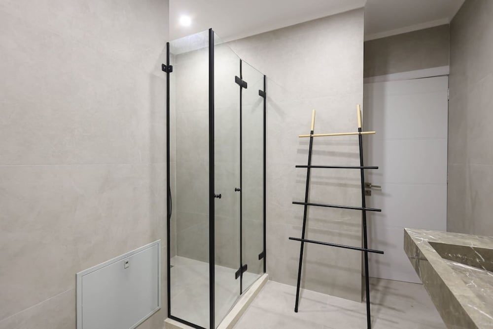 Grandstay Apartments 002