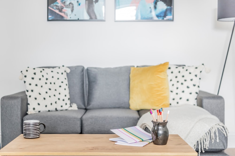 Host Stay The Haven at Church Road