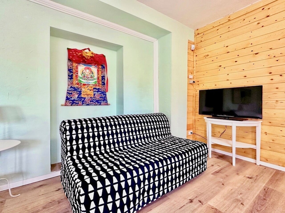 the Gelso in Historic Villa With Pool in Senigallia