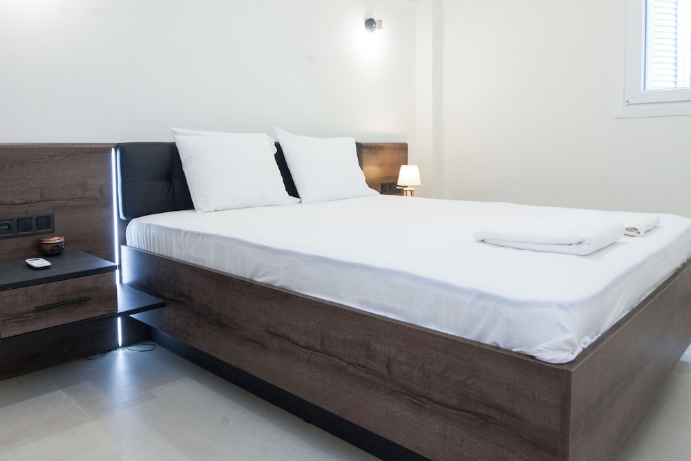 Cozy 1 Bd Getaway Apt in Lively Kipseli