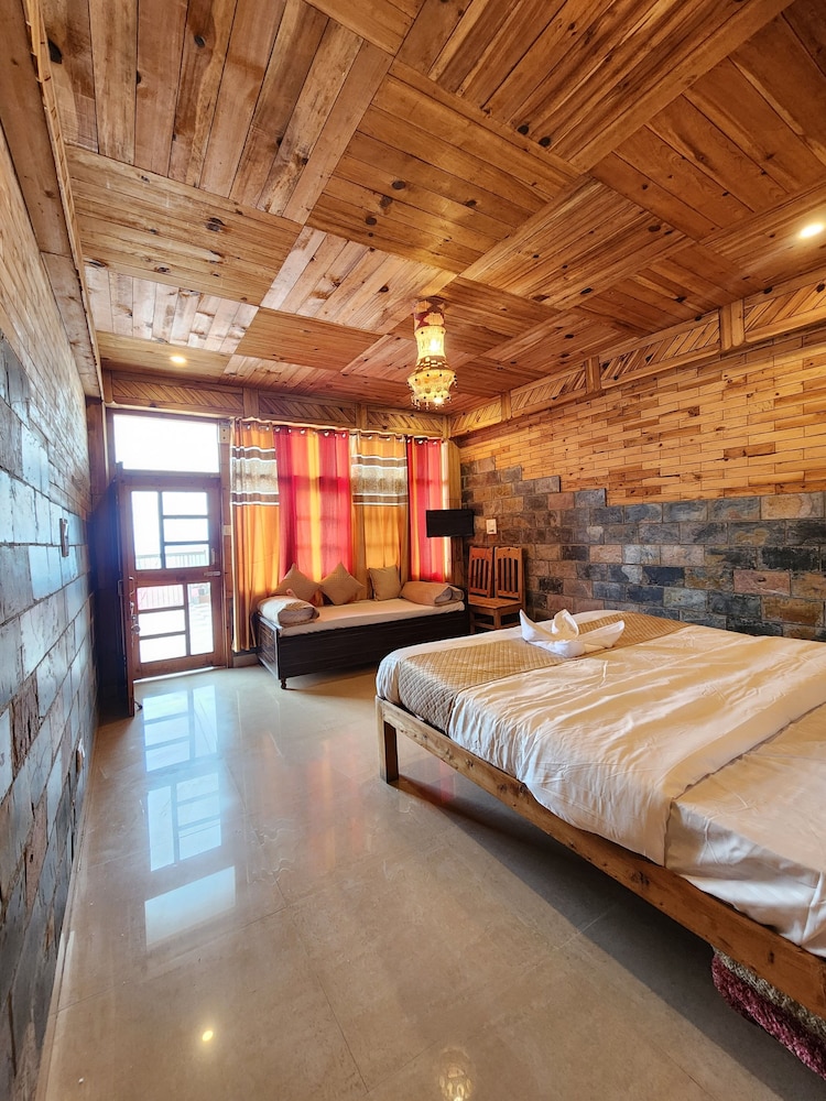 Talai ghar Farmstay Shimla