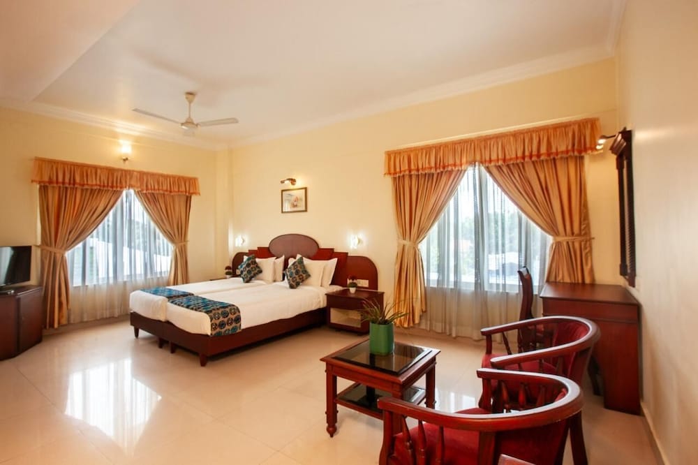 Hotel Indraprastha Thiruvalla