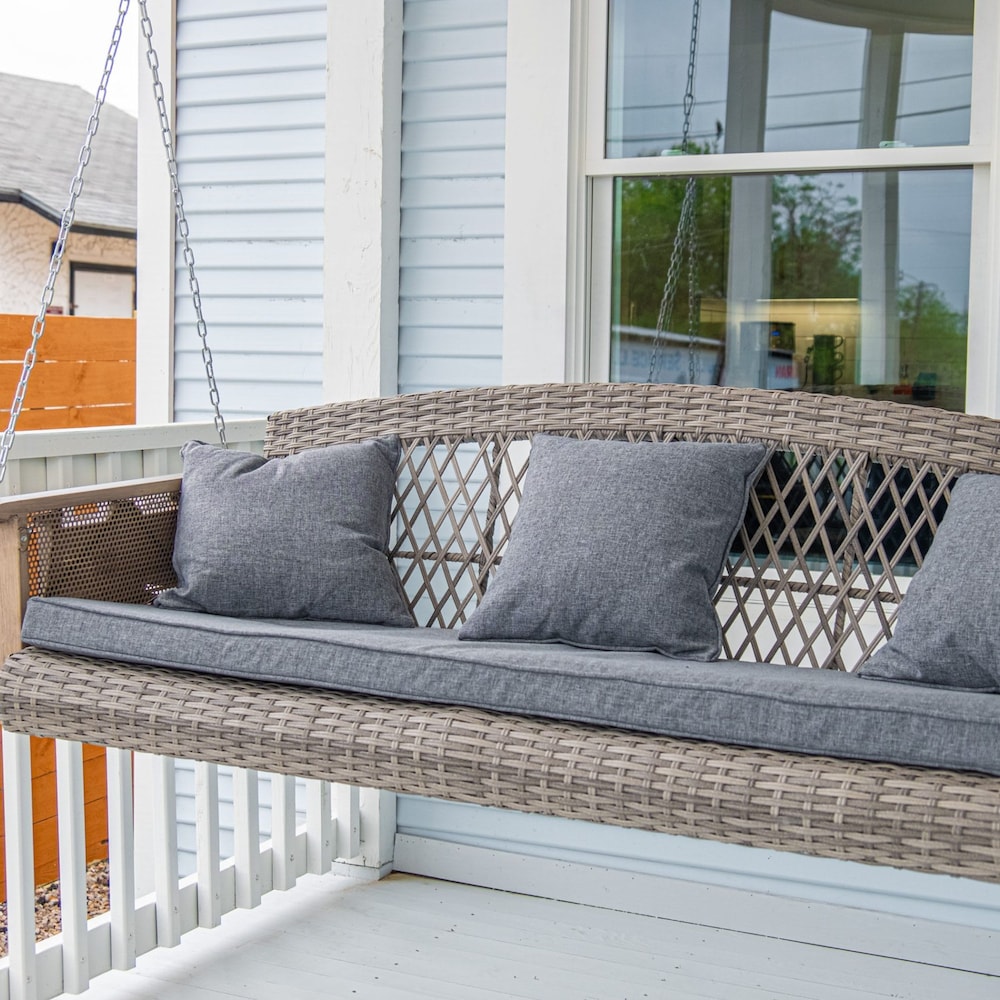 Trendy Historical Home Near Downtown Attractions