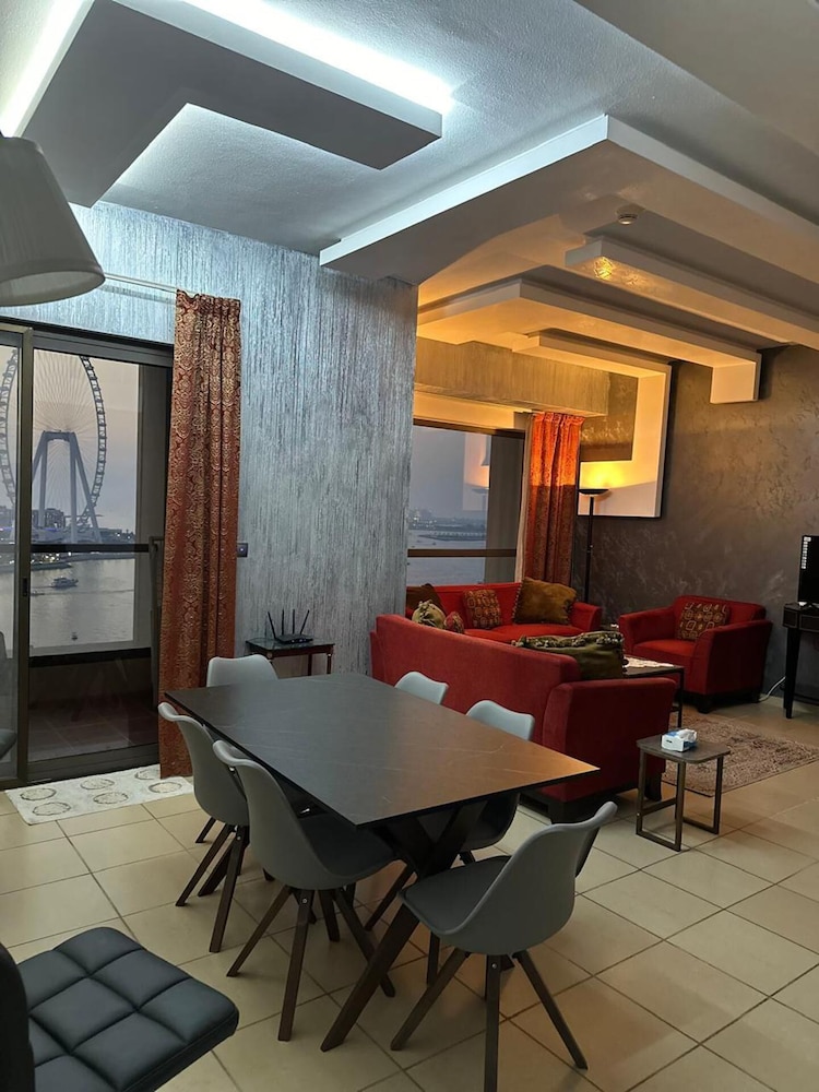 Remarkable 2-bed Apartment in Dubai